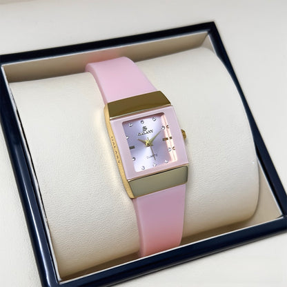 Women's Aviator Quadrate Minimalist Timepiece
