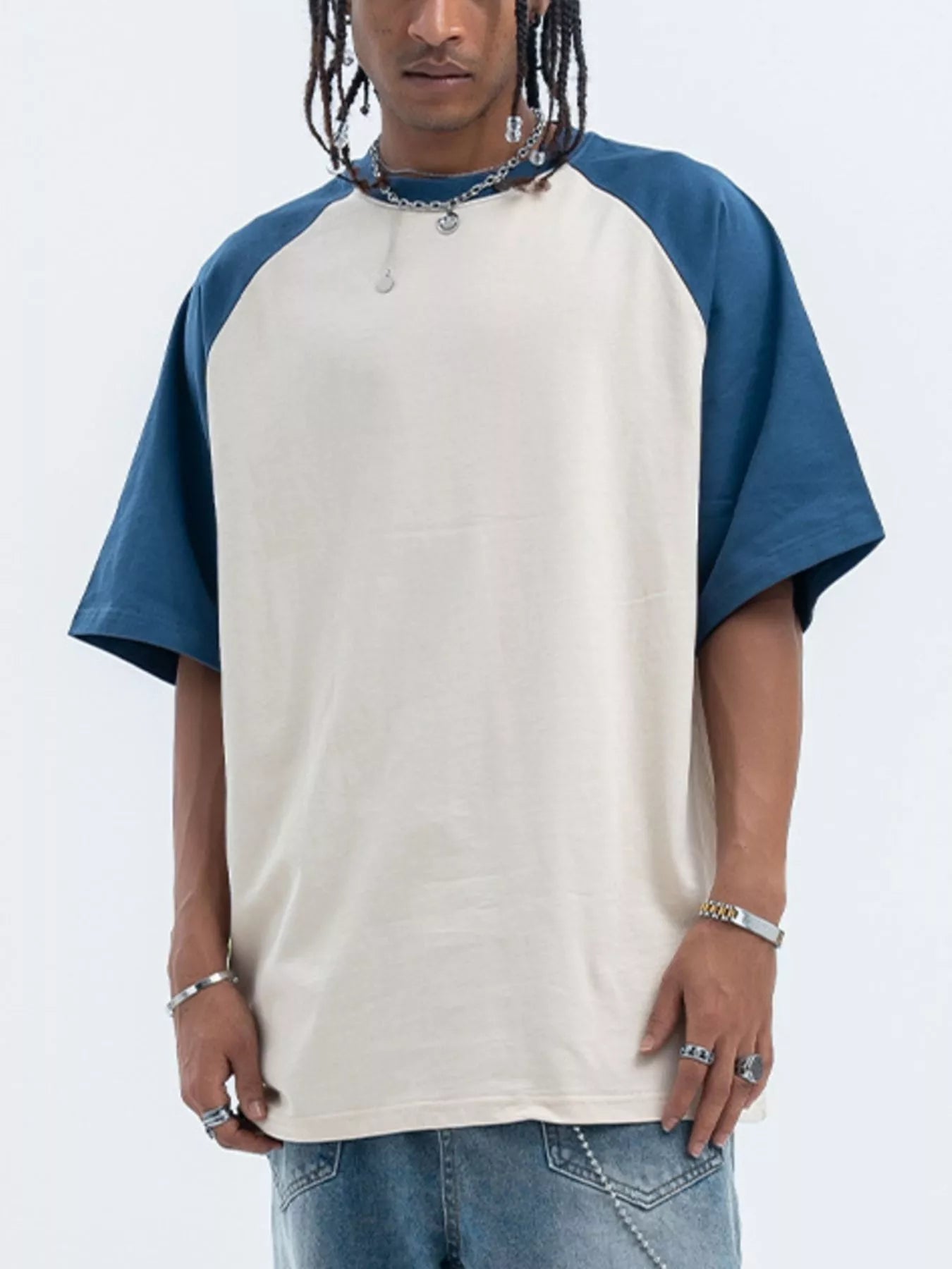 Front view of contrast stitch round neck half sleeve T-shirt