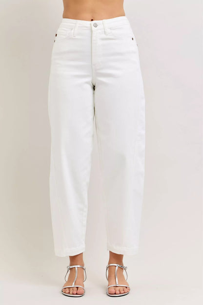 Close up of contour panel detail on high-waisted jeans
