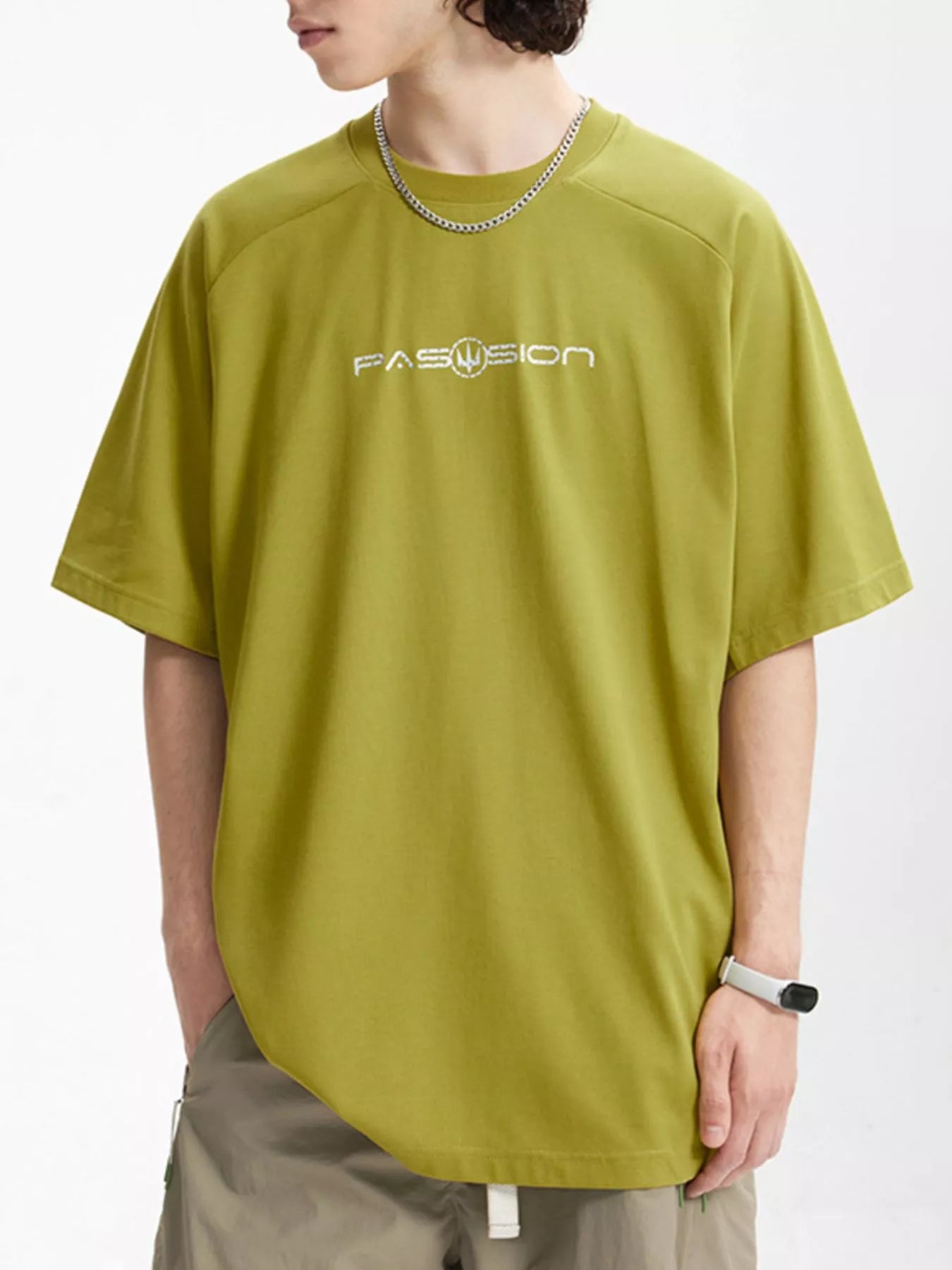 Front view of graphic letter round neck half sleeve T-shirt