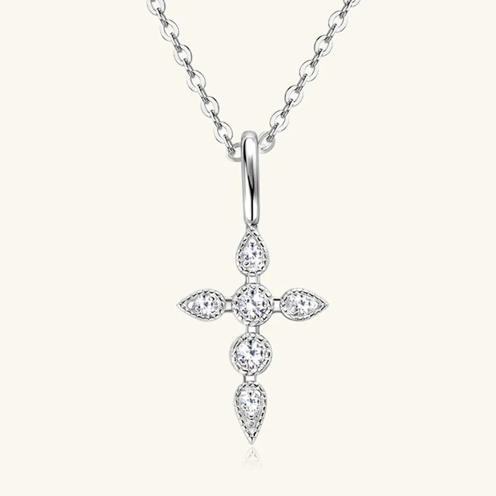 Close-up of the Excellent cut moissanite solitaire and high-luster 18K gold finish