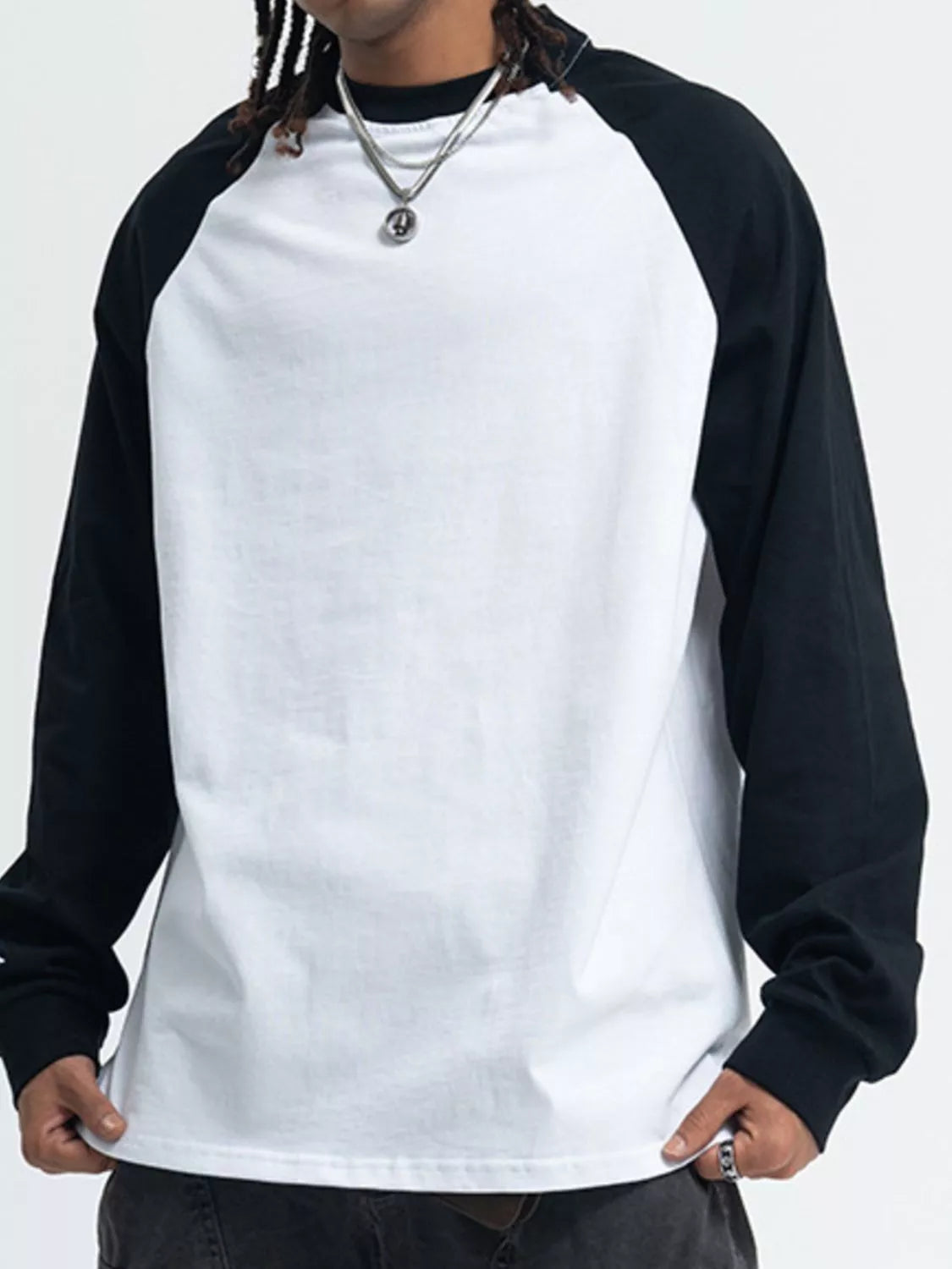 Front view of raglan sleeve round neck long sleeve T-shirt